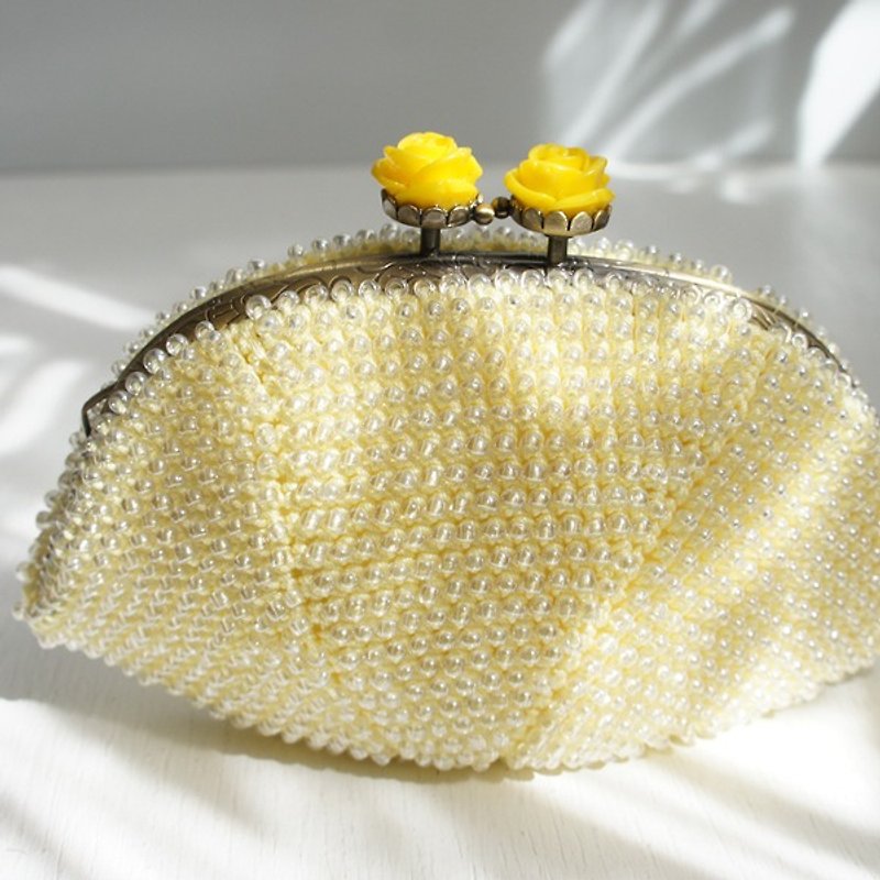 Ba-ba handmade beads crochet pouch No.750 - 化妆包/杂物包 - 其他材质 黄色