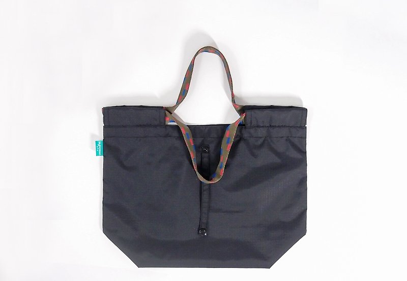 S: Small Informal R-bag Black *With options for strap* - 手提包/手提袋 - 尼龙 