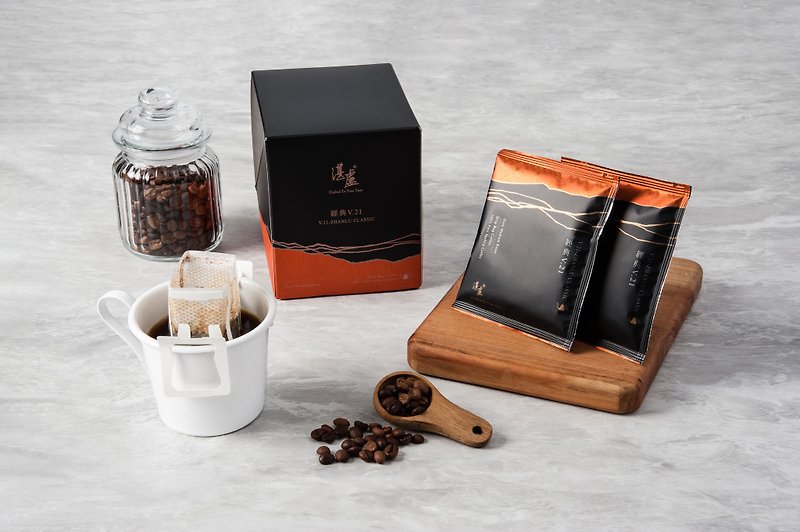 【湛卢咖啡】经典V.21 手冲精品滤挂式咖啡 (10包/盒) - 咖啡 - 纸 黑色