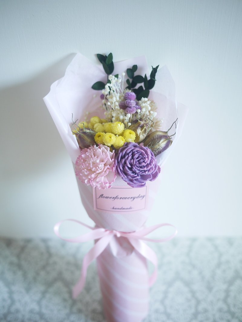 ♥花日常♥ 送给妈妈的花束/母亲节限定  目前只剩淡紫康乃馨 - 植栽/盆栽 - 植物．花 粉红色