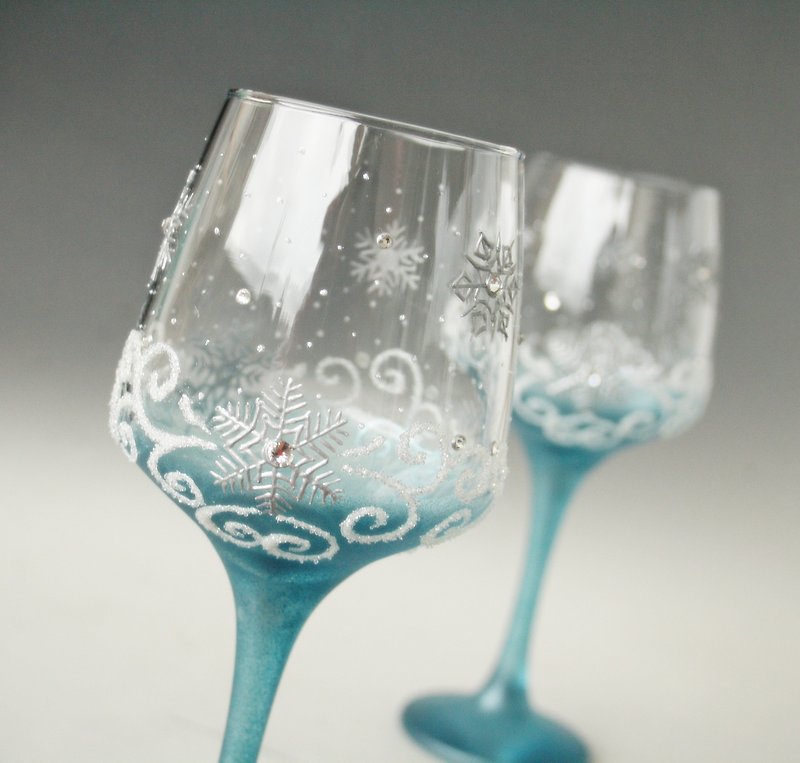 Winter Wedding Christmas Gift Snowflakes Wine Glasses, Hand Painted ,set of 2 - 酒杯/酒器 - 玻璃 蓝色