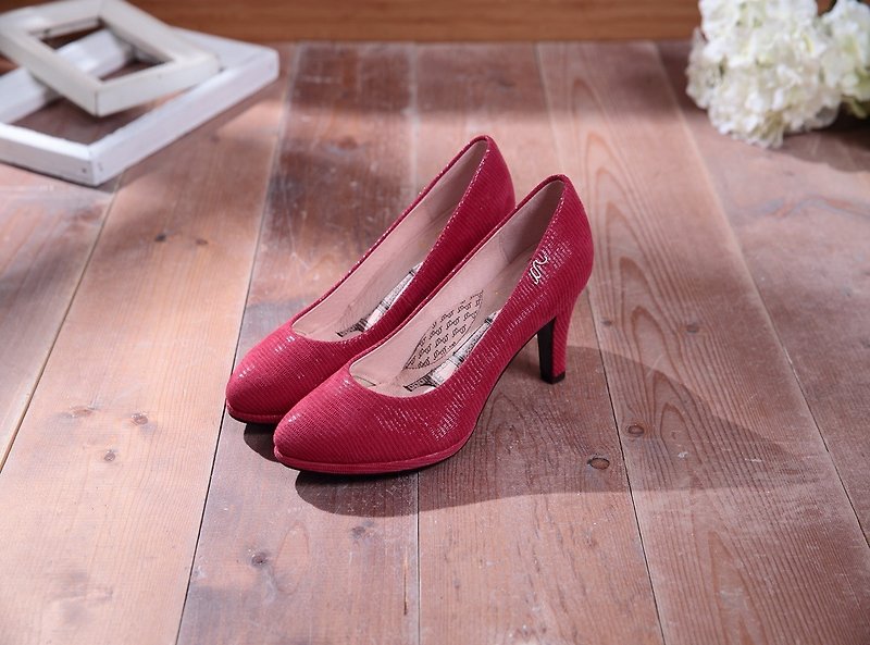 Bella-时尚红-压纹羊皮微尖头真皮高跟鞋 - 高跟鞋 - 真皮 红色