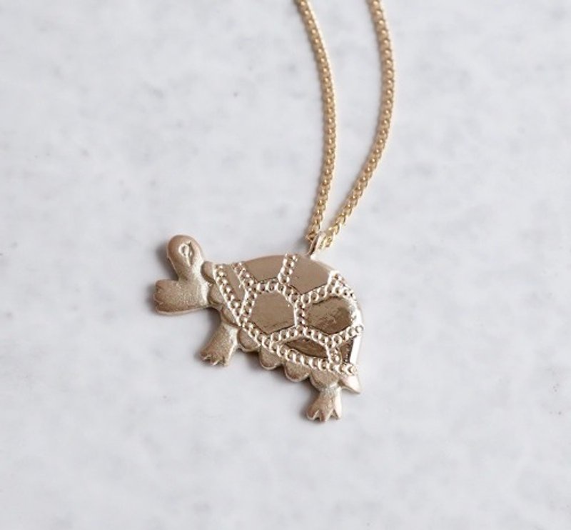 Turtle pendant [P025K10] - 项链 - 其他金属 