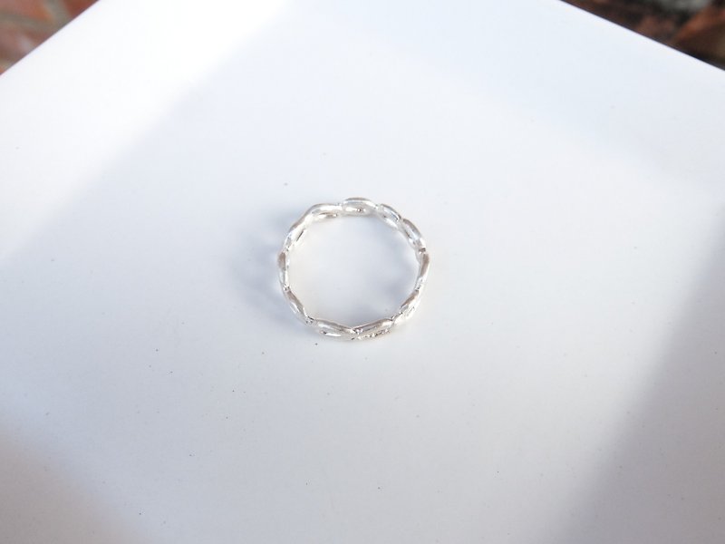小圈圈 纯银戒指 - 戒指 - 其他金属 银色