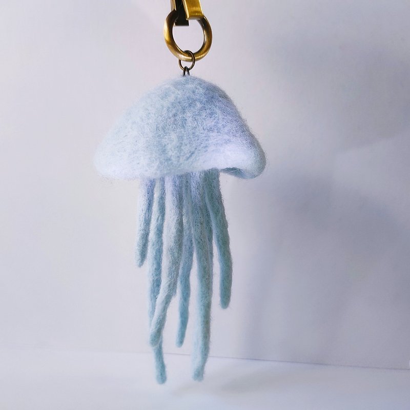 【手作羊毛毡】海底生物水母吊饰 - 钥匙链/钥匙包 - 羊毛 蓝色