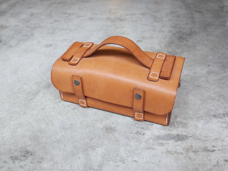 植鞣真牛皮工具盒附背带 - 行李箱/行李箱保护套 - 纸 咖啡色