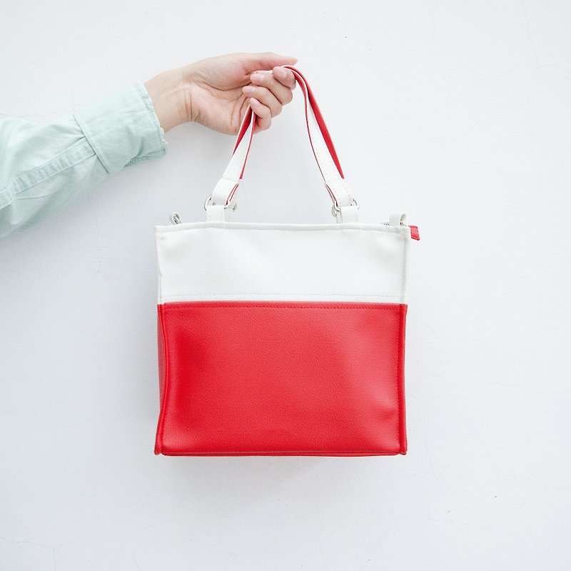 纸袋造型拼色包 手提肩背两用 白X红 - 侧背包/斜挎包 - 人造皮革 红色