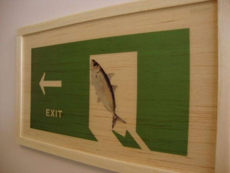 Fish exit sign - 墙贴/壁贴 - 木头 绿色