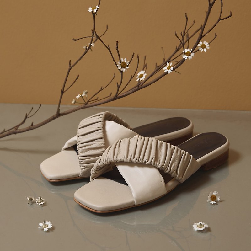 Grey : White - DAISY Sandals