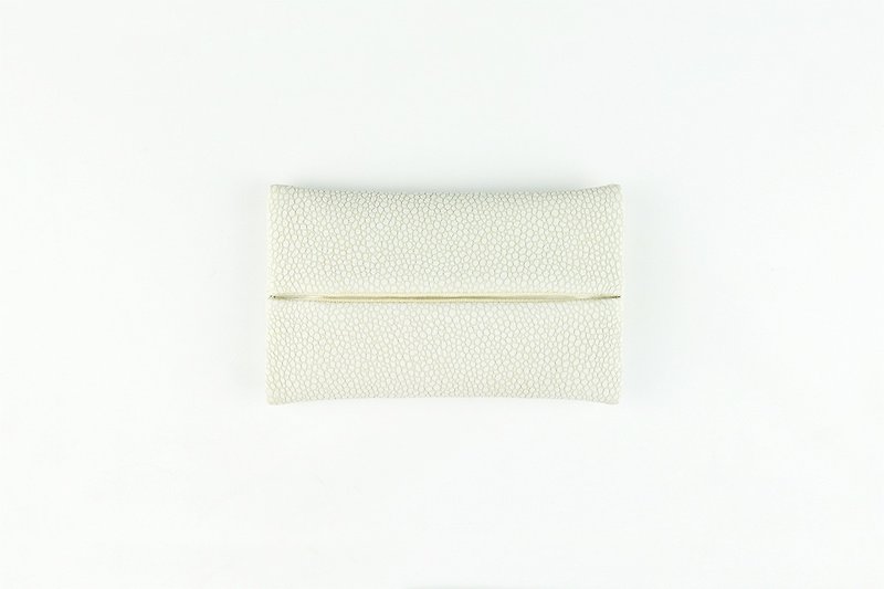 手帕纸 便携防水面纸套 纸巾包 点点纹 米色 - 化妆包/杂物包 - 人造皮革 白色