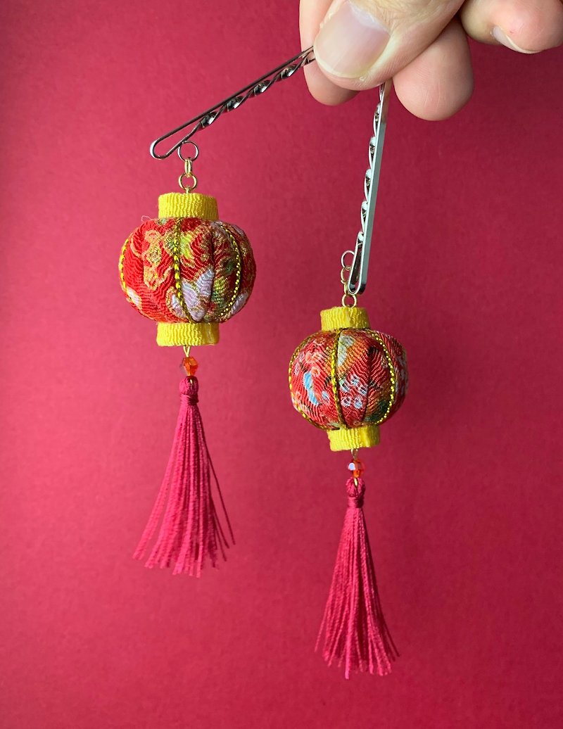(中式灯笼) 和风布花 一字夹/短簪/爪夹 つまみ细工 - 发饰 - 其他人造纤维 红色