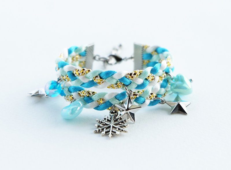 Blue braid double-layered bracelet with snowflake star and heart charms - 手链/手环 - 其他材质 蓝色