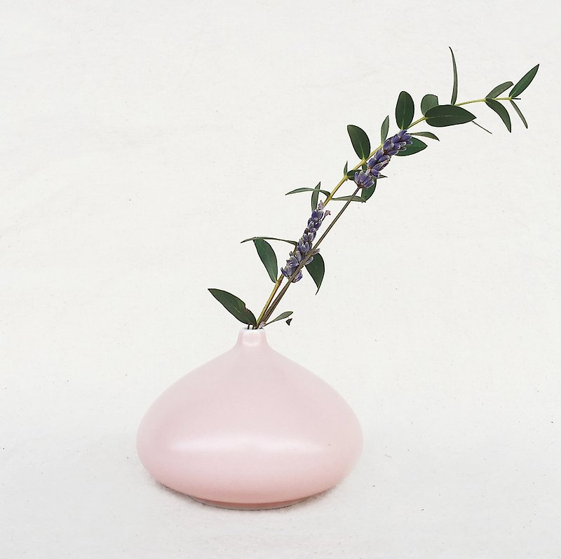 简约北欧风花器－flat bud嫩粉色 - 花瓶/陶器 - 瓷 粉红色