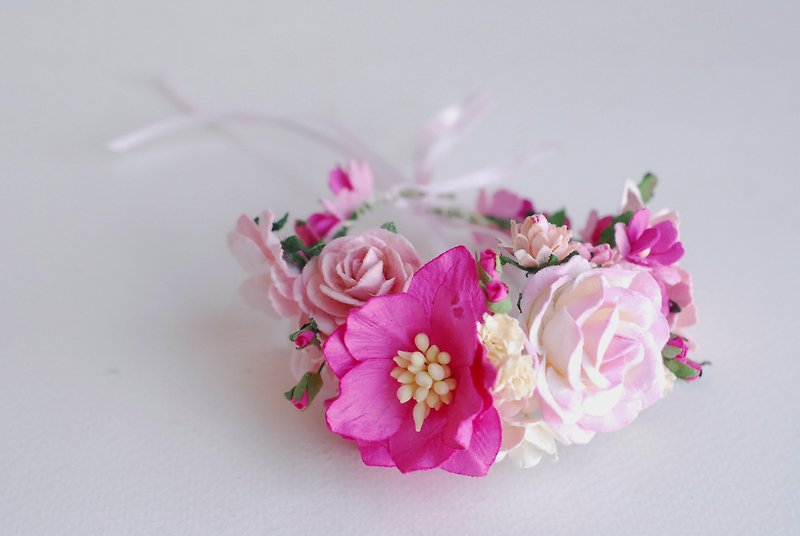 Paper Flower, corsage, Wedding bridesmaids, pink, magenta tone colors, handmade - 手链/手环 - 纸 粉红色