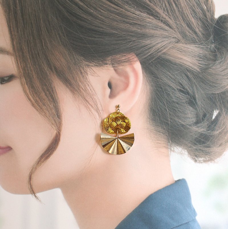 japanese style ear clip / mizuhiki / japan / accessory /  gold - 耳环/耳夹 - 丝．绢 金色