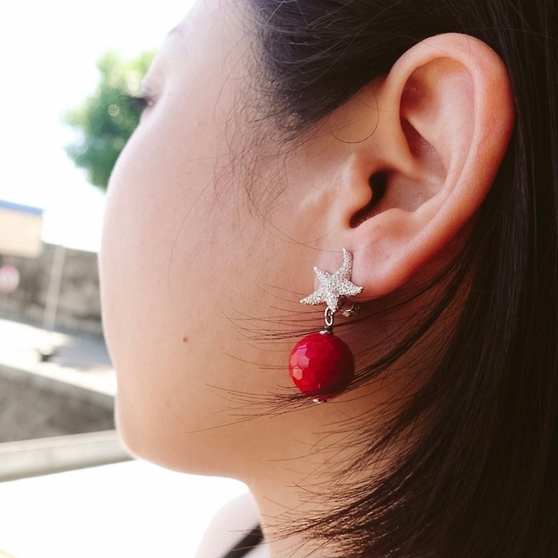 红玛瑙 诗巴丹系列 海星耳环 可订制耳夹 - 耳环/耳夹 - 纯银 红色