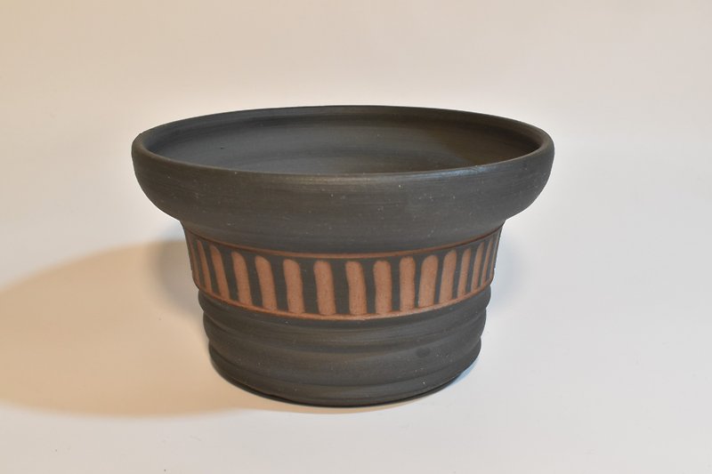 无釉消光黑-刻纹盆器 - 花瓶/陶器 - 陶 黑色