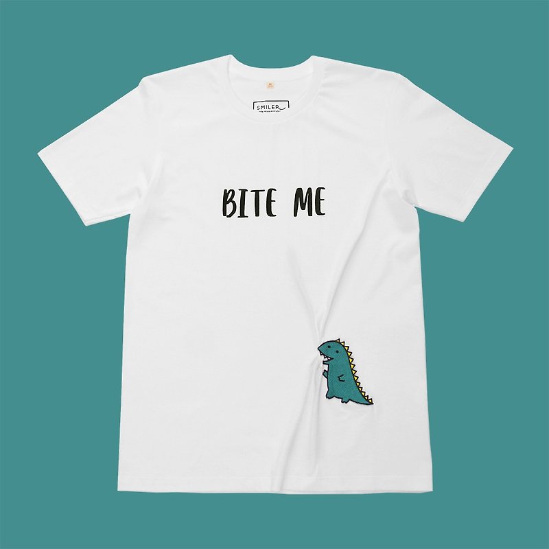 【Bite Me - DINO】しわくちゃTシャツ - 中性连帽卫衣/T 恤 - 棉．麻 白色