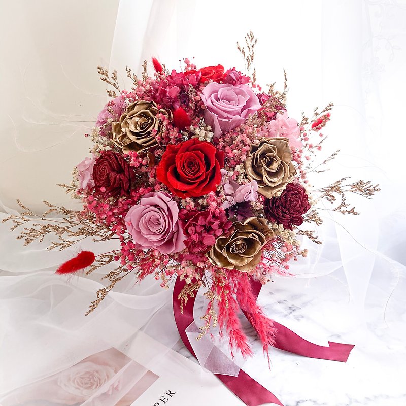 莫兰红金玫瑰捧花 干燥花 不凋花 新娘 结婚 新年 胸花 婚礼小物 - 干燥花/捧花 - 植物．花 红色