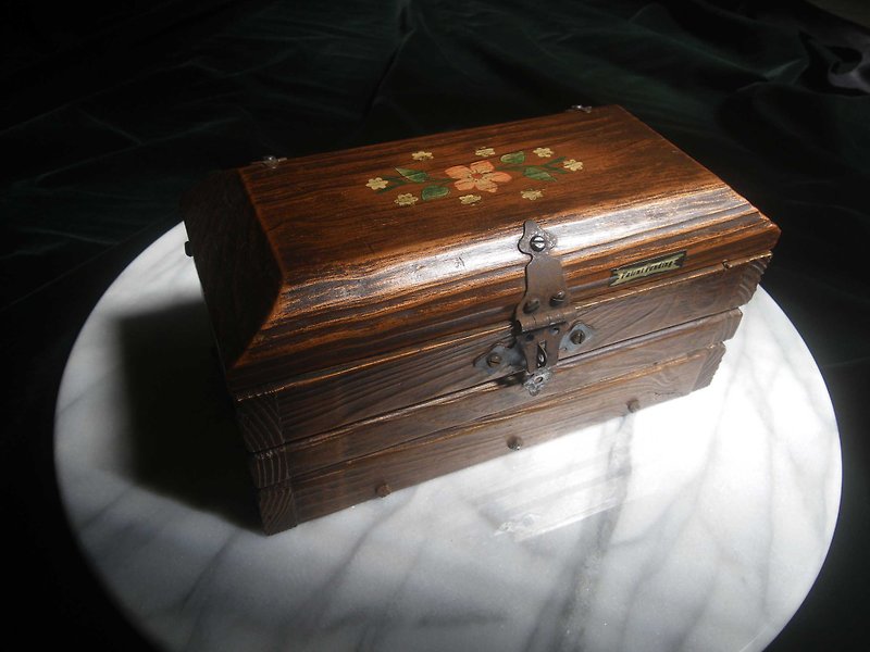 【老时光 OLD-TIME】早期二手欧洲收藏木盒木箱(附锁.钥匙) - 收纳用品 - 其他材质 