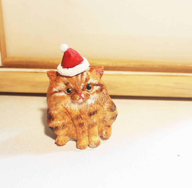 圣诞节特企-可爱胖橘猫放大版(附圣诞帽 - 摆饰 - 塑料 