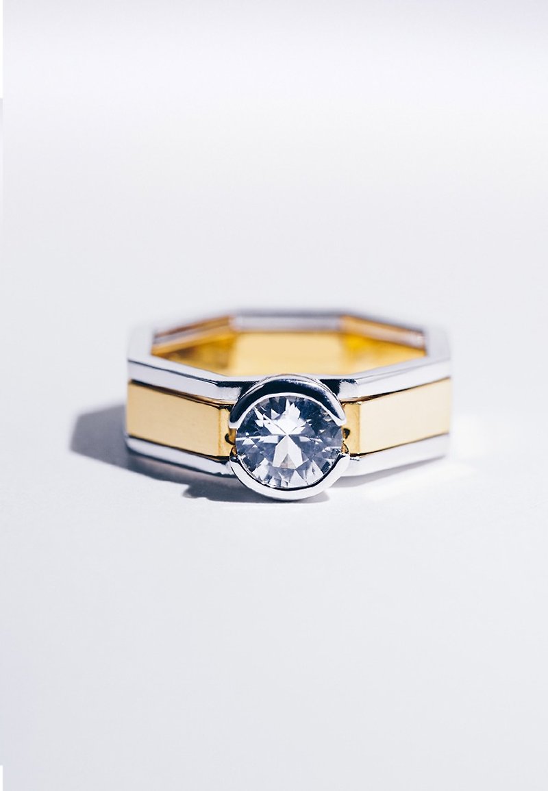 ACROPOLIS | 白色蓝宝石八角形套戒/情侣戒指/婚戒 - 戒指 - 宝石 白色