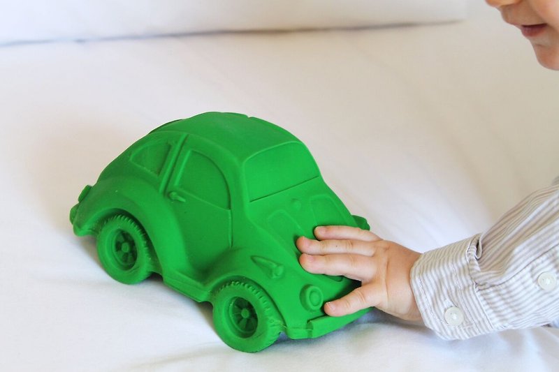 【绝版出清】西班牙 Oli & Carol 摩登大金龟车-绿色 - 玩具/玩偶 - 橡胶 绿色