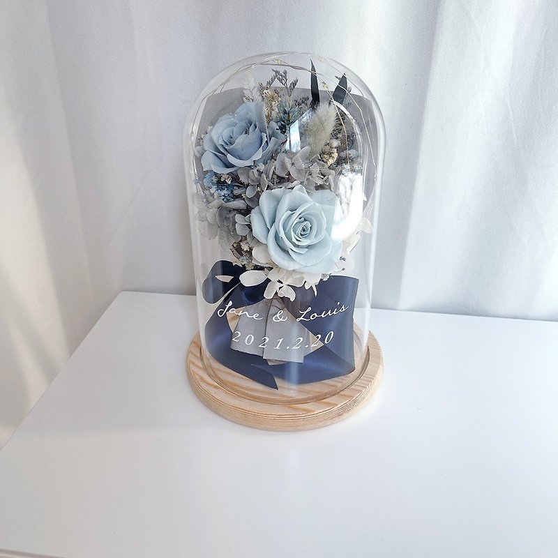 母亲节礼盒【独家USB款】 定制化礼物 LED玫瑰花束永生花钟罩 - 干燥花/捧花 - 植物．花 蓝色
