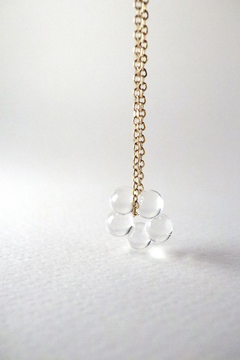CINQUE - 灯工 手工烧制玻璃水珠 项链 颈链 - 颈链 - 玻璃 透明