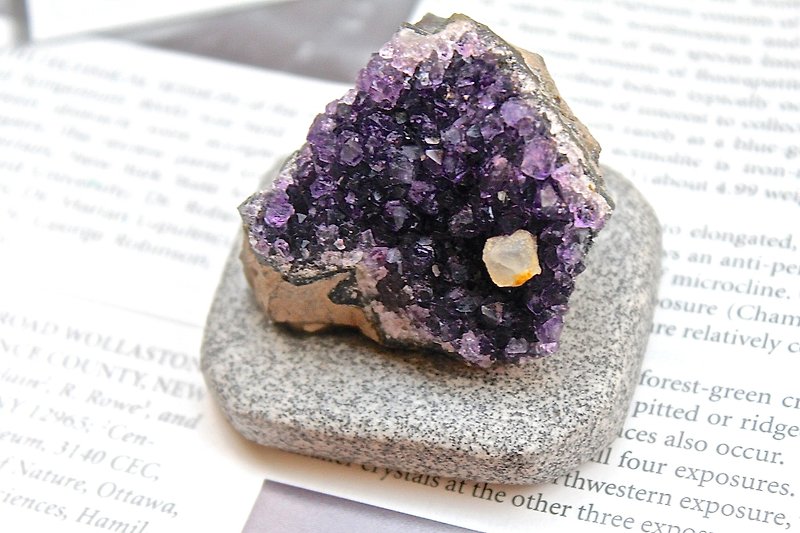 石栽 SHIZAI ▲紫水晶原矿（含底座）▲ - 摆饰 - 宝石 紫色