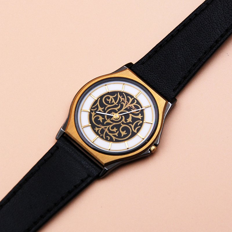 古董手表 - 女表 - 其他材质 