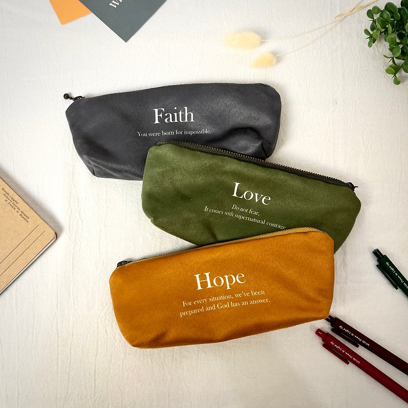 笔袋 Faith-Hope-Love - 铅笔盒/笔袋 - 其他材质 