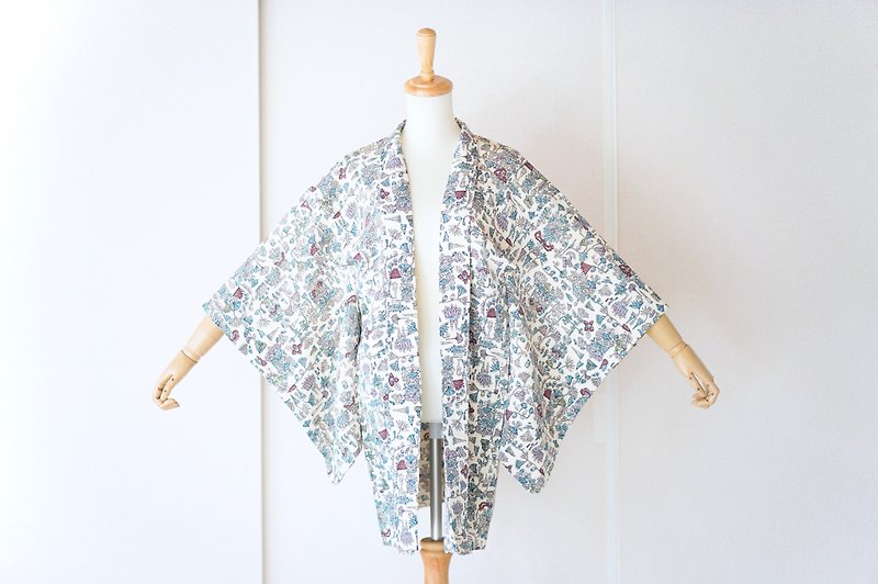 Kimono jacket, silk kimono, floral haori, Vintage kimono jacket /4340 - 女装休闲/机能外套 - 丝．绢 蓝色