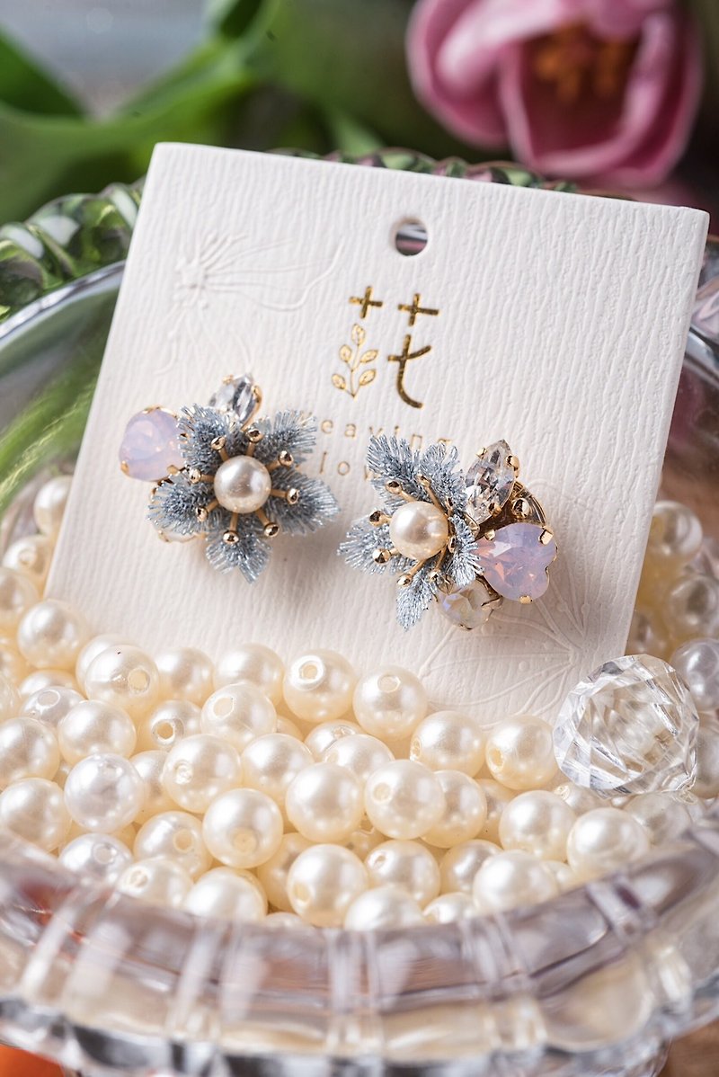 蕾丝奢华 - 日本材料 水晶 珍珠 耳针 - 耳环/耳夹 - 其他材质 