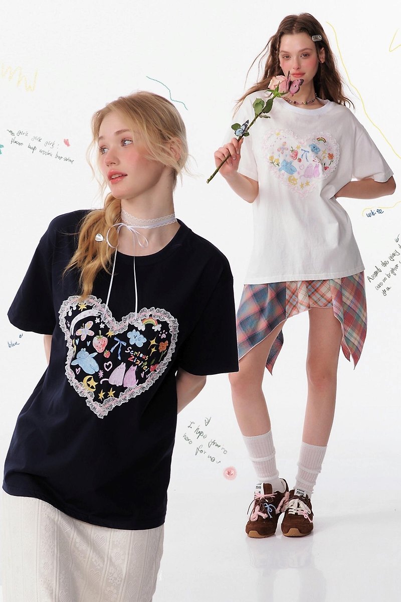 ziziFei夏美式复古宽松上衣设计感蕾丝爱心涂鸦印花圆领短袖T恤女 - 女装 T 恤 - 其他材质 
