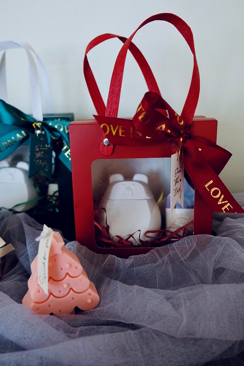 【母亲节礼物】暖暖熊 香氛蜡烛 织品喷雾 礼盒 - 香薰/精油/线香 - 其他材质 多色