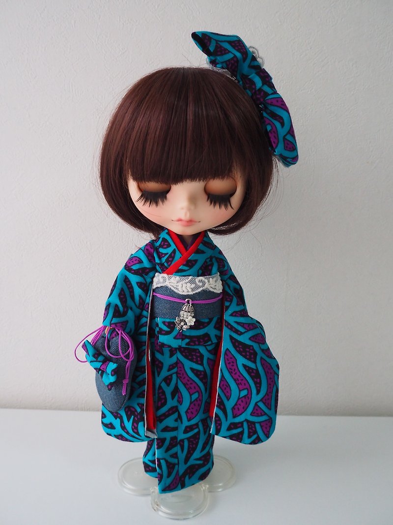 Modern style kimono　African fabric - 玩偶/公仔 - 棉．麻 蓝色