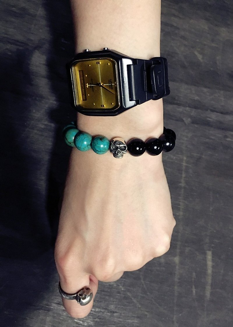 Folk Style Skull Bracelet | 绿松石民族风骷髅手环 - 手链/手环 - 其他金属 银色
