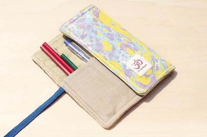 手绘渲染笔袋 / 手感卷轴 / 春卷笔袋 - 笔的水彩色房子10 ( 蓝色绑带 ) - 铅笔盒/笔袋 - 棉．麻 多色