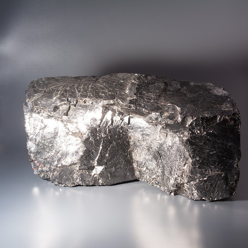 次石墨银块重量 8.8 公斤（8800 克） - 其他 - 石头 银色