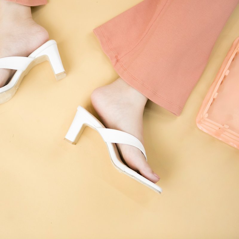 Smart Thongs Mid Heels No.MD51 - 高跟鞋 - 人造皮革 白色