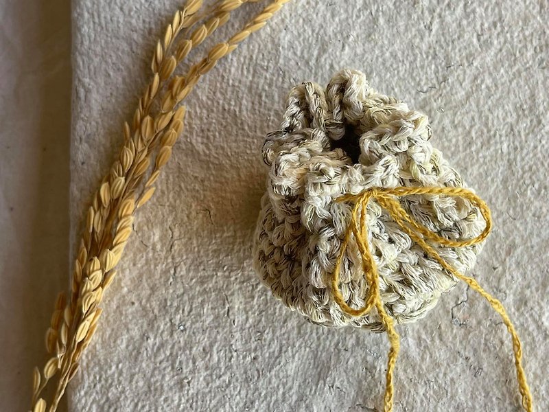 Knitting 生命之花束口袋 - 沃土 - 零钱包 - 棉．麻 