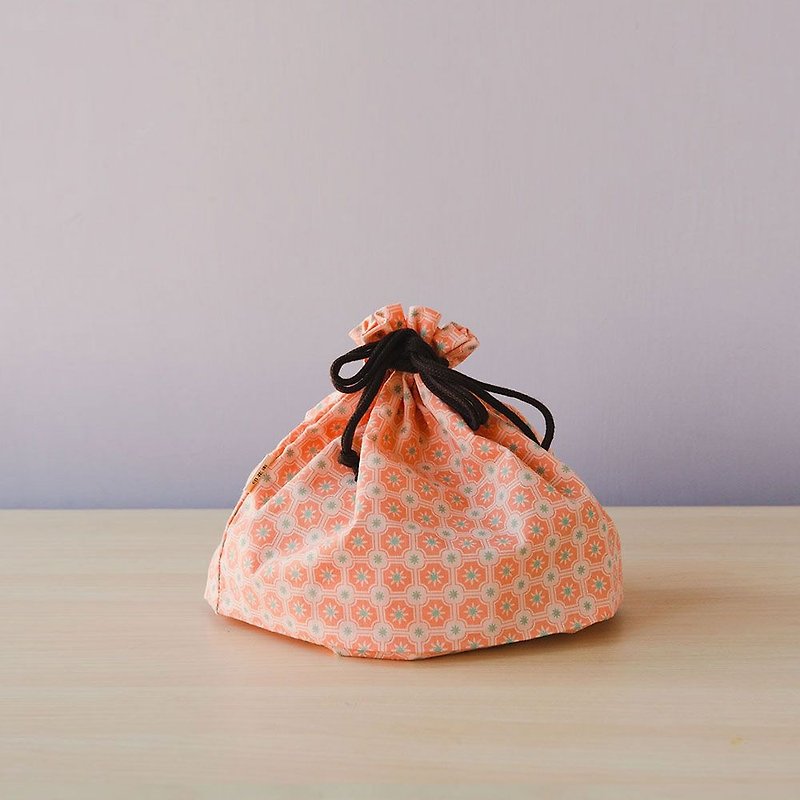 束口旅行衣物袋-M/老磁砖2号/层次肤粉 - 化妆包/杂物包 - 棉．麻 橘色