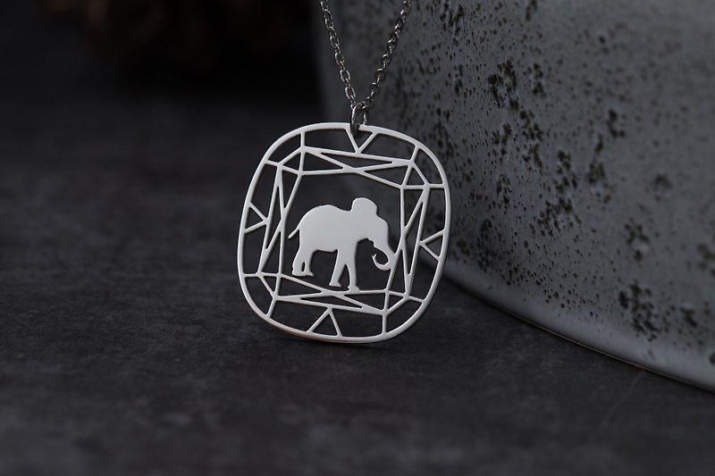 大象项链  宝石与动物系列-抗敏医疗钢 - 项链 - 不锈钢 银色