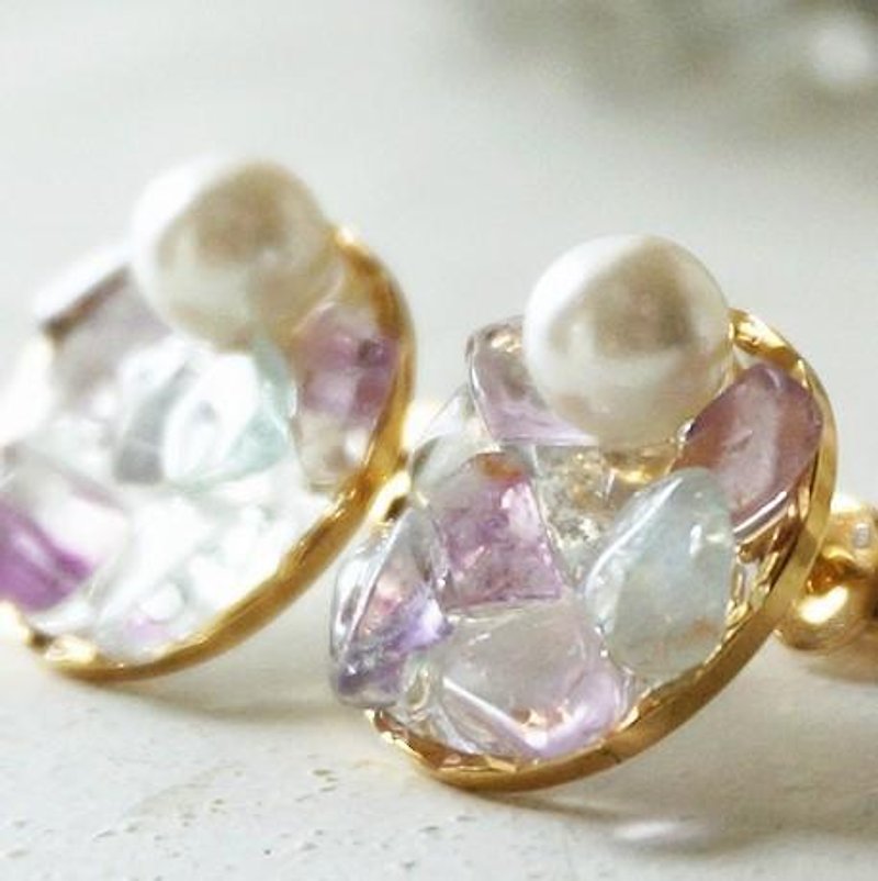 紫陽花色の天然石とパールイヤリング - 耳环/耳夹 - 宝石 紫色