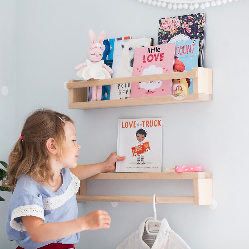 Set of 2 Wall Shelf, Floating Wood Shelves, kids Book Rack, Nursery shelves. - 儿童家具 - 木头 