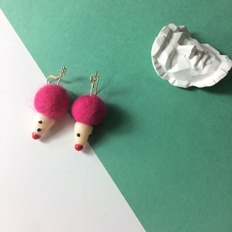 pinkmimi黏土耳環-手工製作 - 耳环/耳夹 - 粘土 红色