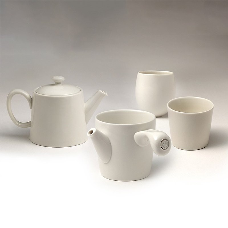 不二堂│白瓷原创茶具组 (1壶1海2杯) - 茶具/茶杯 - 瓷 白色
