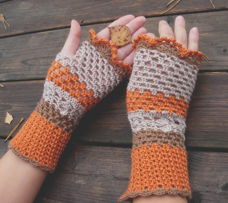 Women's Crochet fingerless gloves Orange beige knit arm warmers Cottagecore - 手套 - 羊毛 橘色