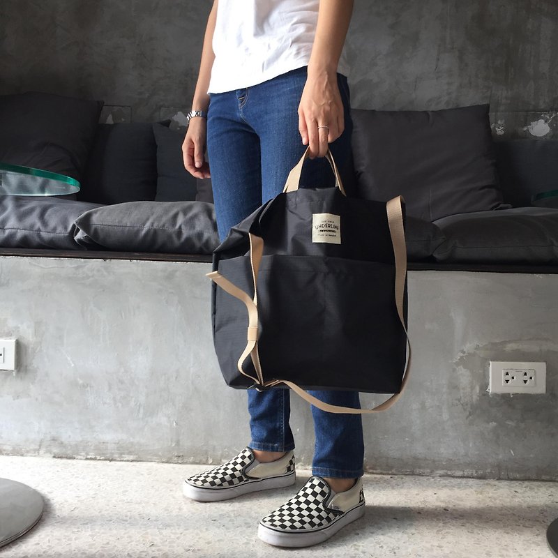 New Black 2way Messenger Ripstop Nylon Bag / everyday bag / travel